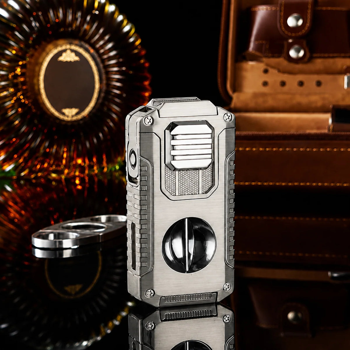 Vintage-Inspired Luxury Refillable Lighter
