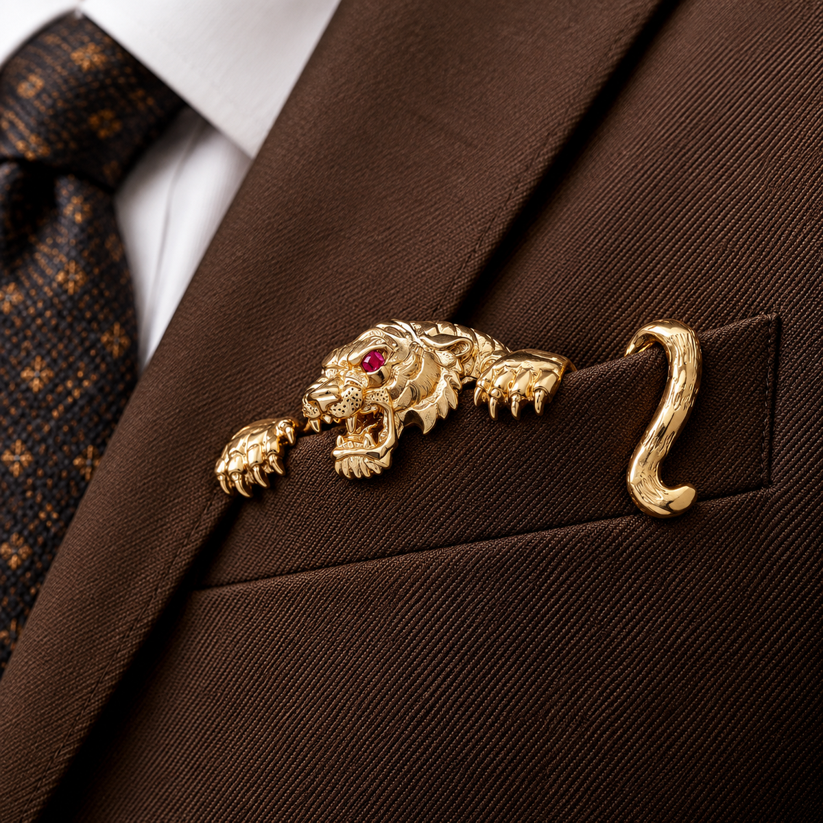 ✨ Luxury Sculpted Animal Brooch – Premium Statement Piece for Suits & Blazers