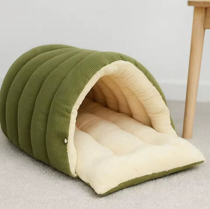 Cozy Pet Sleeping Bed